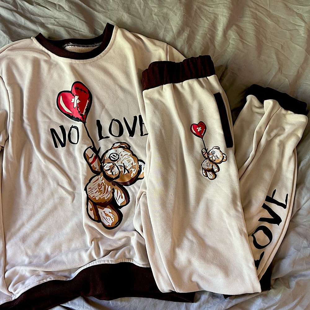 No Love Lounge Set